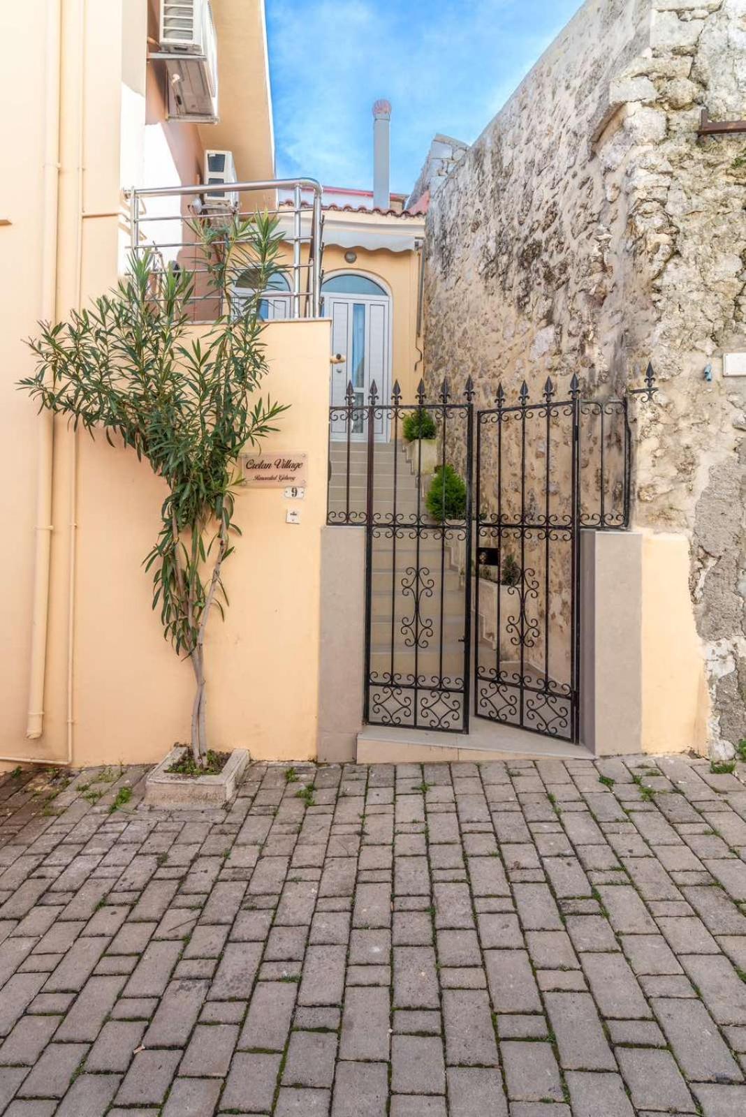 Cretan Village Renovated House Heraklion Exteriör bild